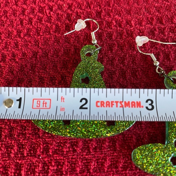 Resin Witch’s Hat Dangle Earrings - Picture 2 of 4